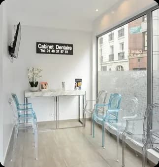 La salle d’attente du cabinet, rue d’Hautpoul